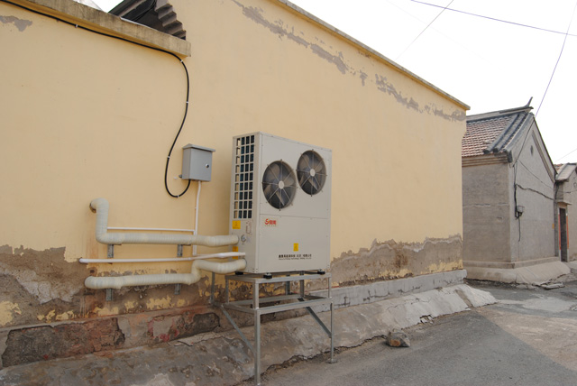 6P低溫空氣源熱泵安裝實(shí)拍 6P低溫空氣源熱泵安裝實(shí)拍